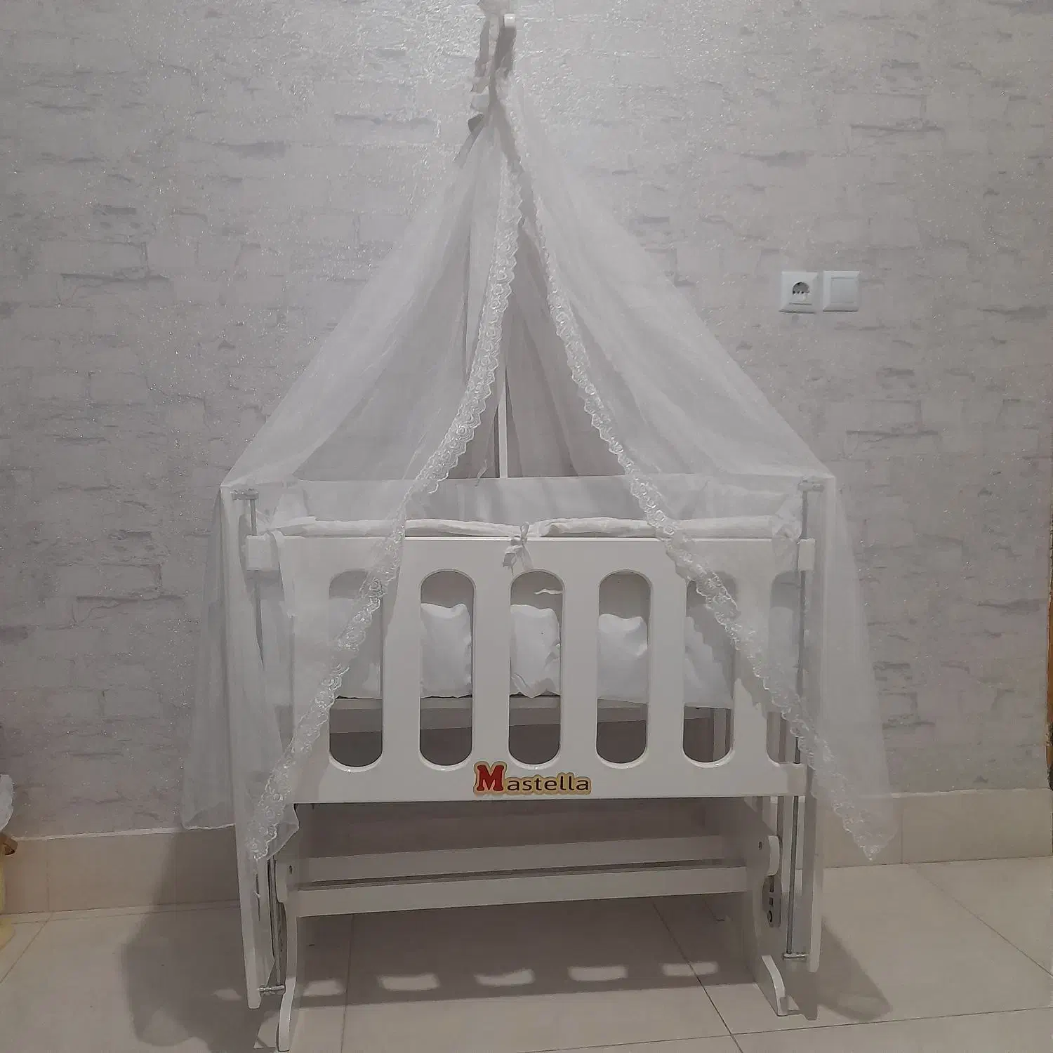 تخت گهواره دار کنار تخت مادر|تخت و سرویس خواب|میاندوآب, |دیوار