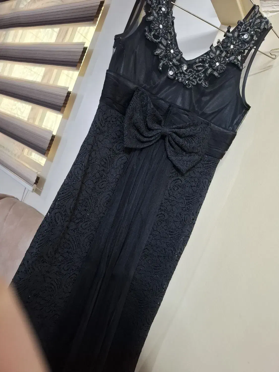 تعدادی پیراهن مجلسی بلند تاسایز ۴۴|لباس|تهران, جوادیه|دیوار