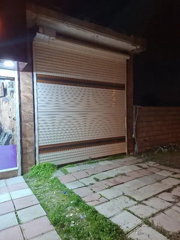 اجاره دو باب مغازه|اجارهٔ مغازه و غرفه|شفت, |دیوار