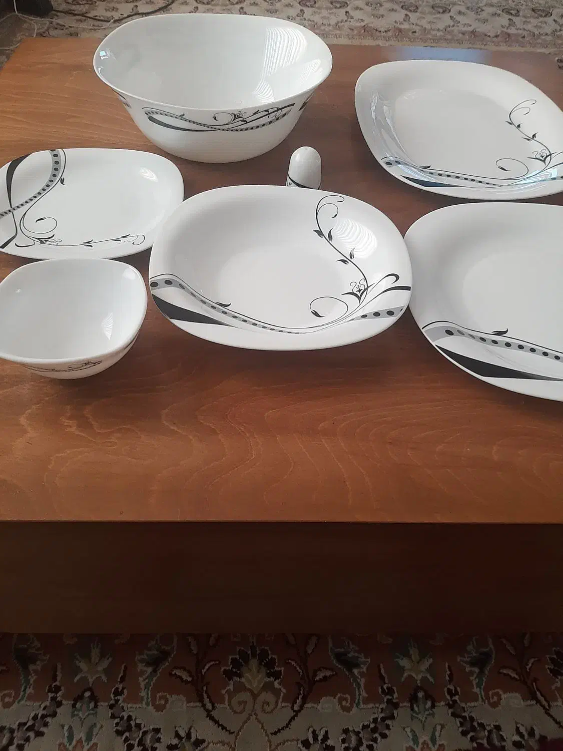 سرویس پارس اوپال ۲۸ پارچه|ظروف سرو و پذیرایی|محمدشهر, همایون ویلا|دیوار