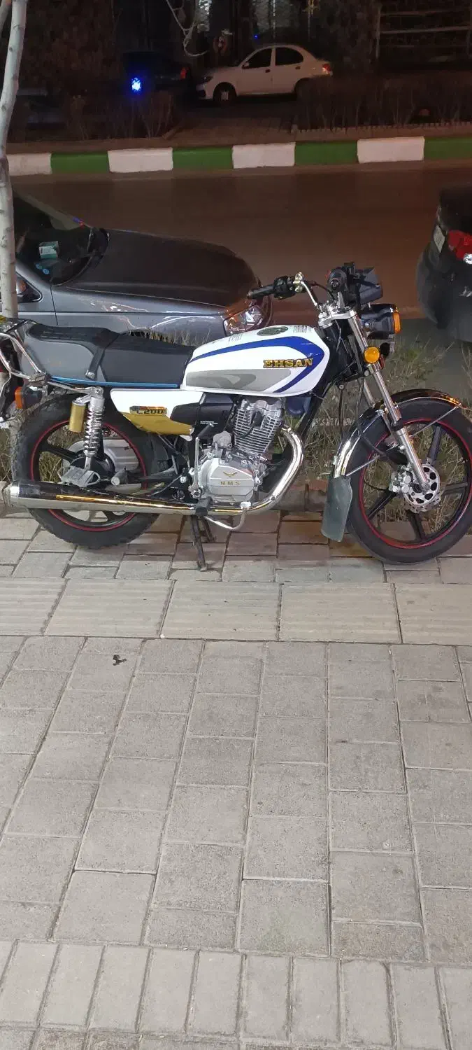 موتورهندا200مدل 1403|موتورسیکلت|مشهد, چهارچشمه|دیوار