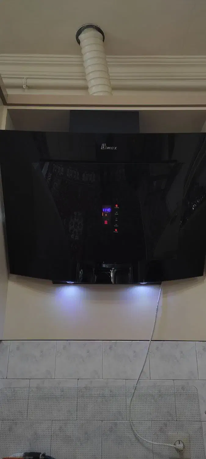 هود بیمکث|هود|تبریز, |دیوار