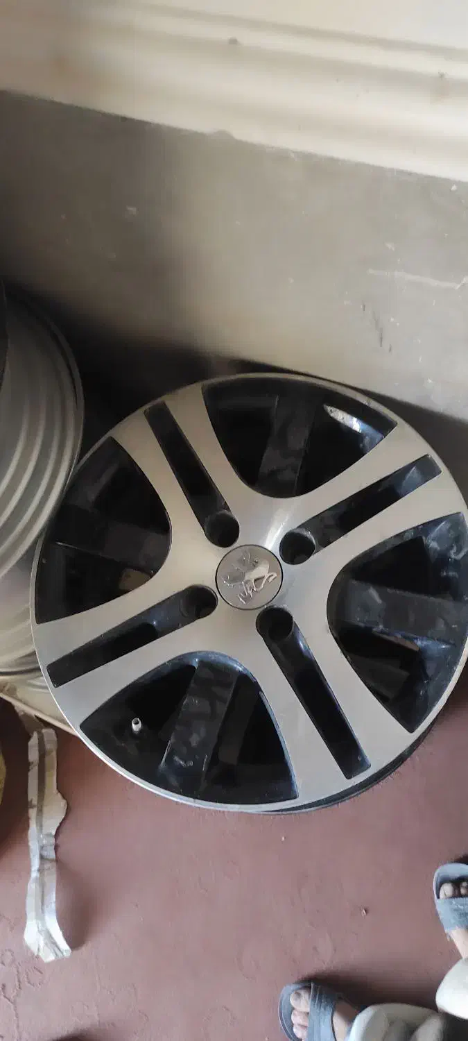 انواع رینگ های نو و اسپرت دور 14تا 16|قطعات یدکی و لوازم جانبی|سراوان, |دیوار