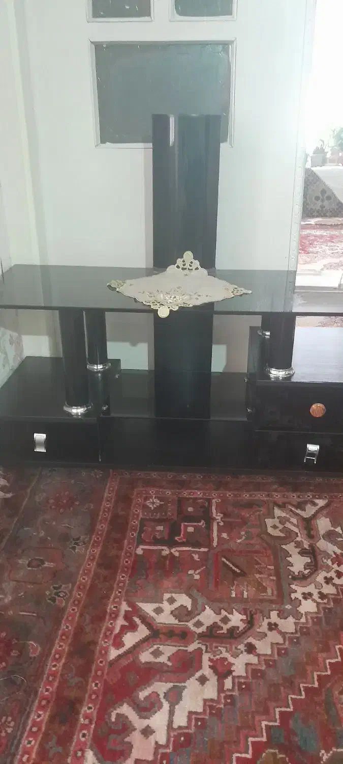 میز تلویزیون در حد نو|میز تلویزیون|باسمنج, |دیوار