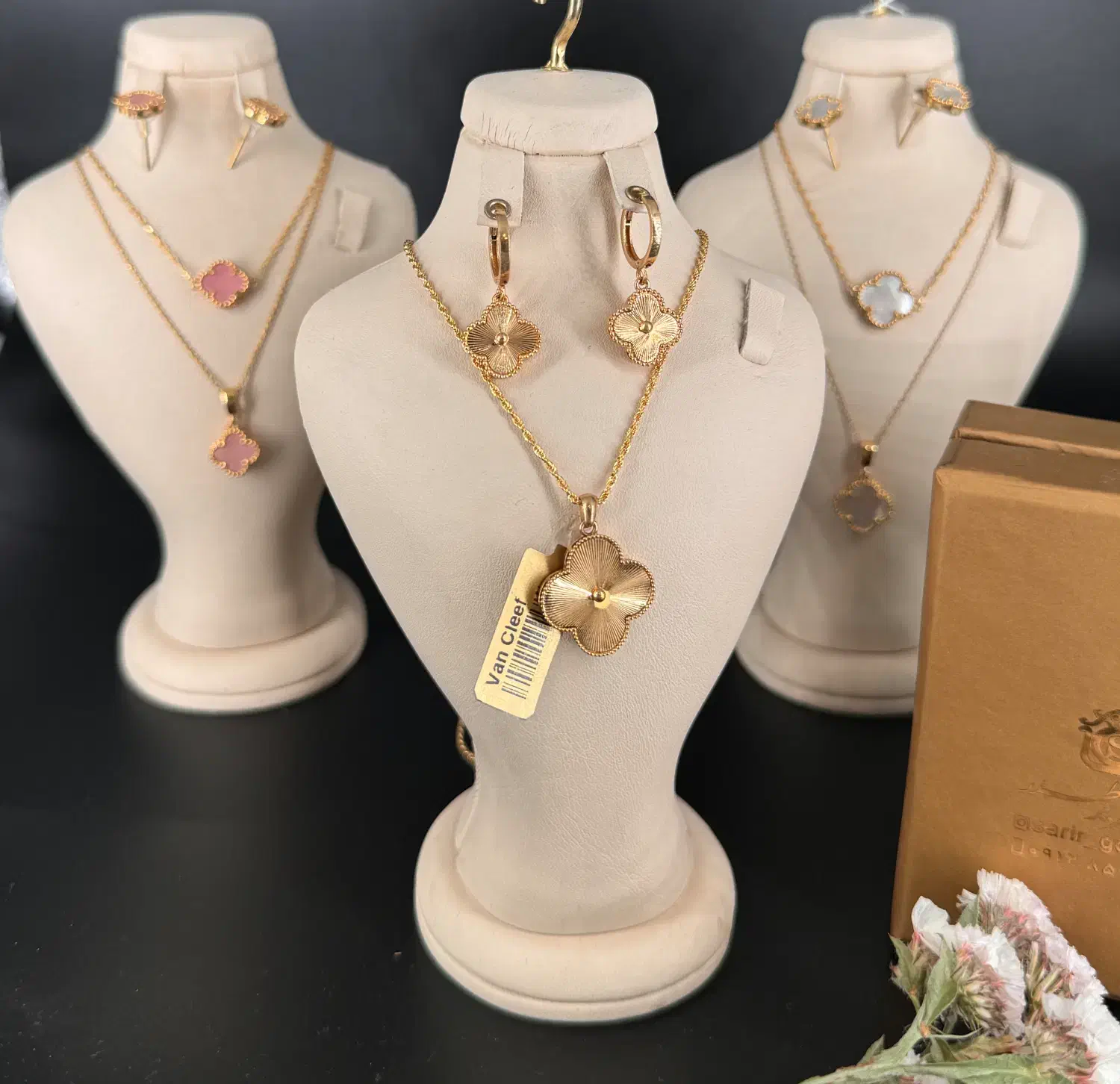 سریر طلا با طراحی خاص و قیمت استثنایی|جواهرات|سلفچگان, |دیوار