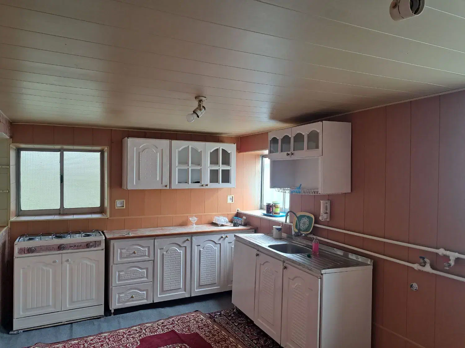 سوئیت ویلایی میدان عاشورا|اجارهٔ خانه و ویلا|بندر انزلی, سید آسیه|دیوار