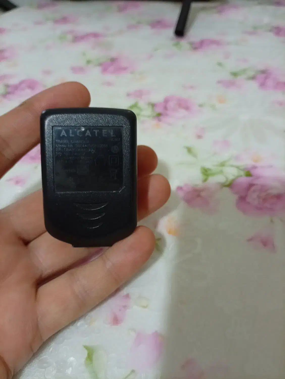 شارژر گوشی الکاتل|لوازم جانبی موبایل و تبلت|گرگان, |دیوار