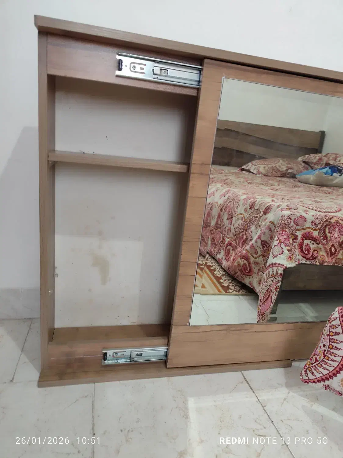 آیینه میز ارایش|بوفه، ویترین، کنسول|قرچک, پویینک|دیوار