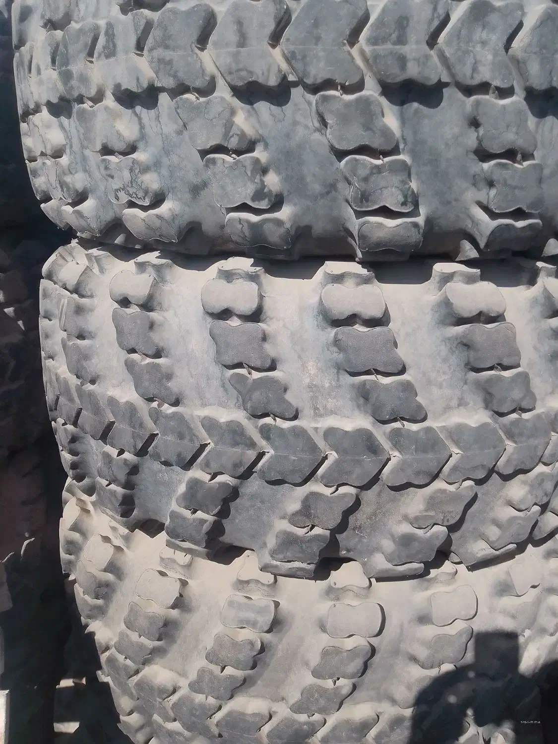 لاستیک کراز روسی|قطعات یدکی و لوازم جانبی|ری, دیلمان|دیوار