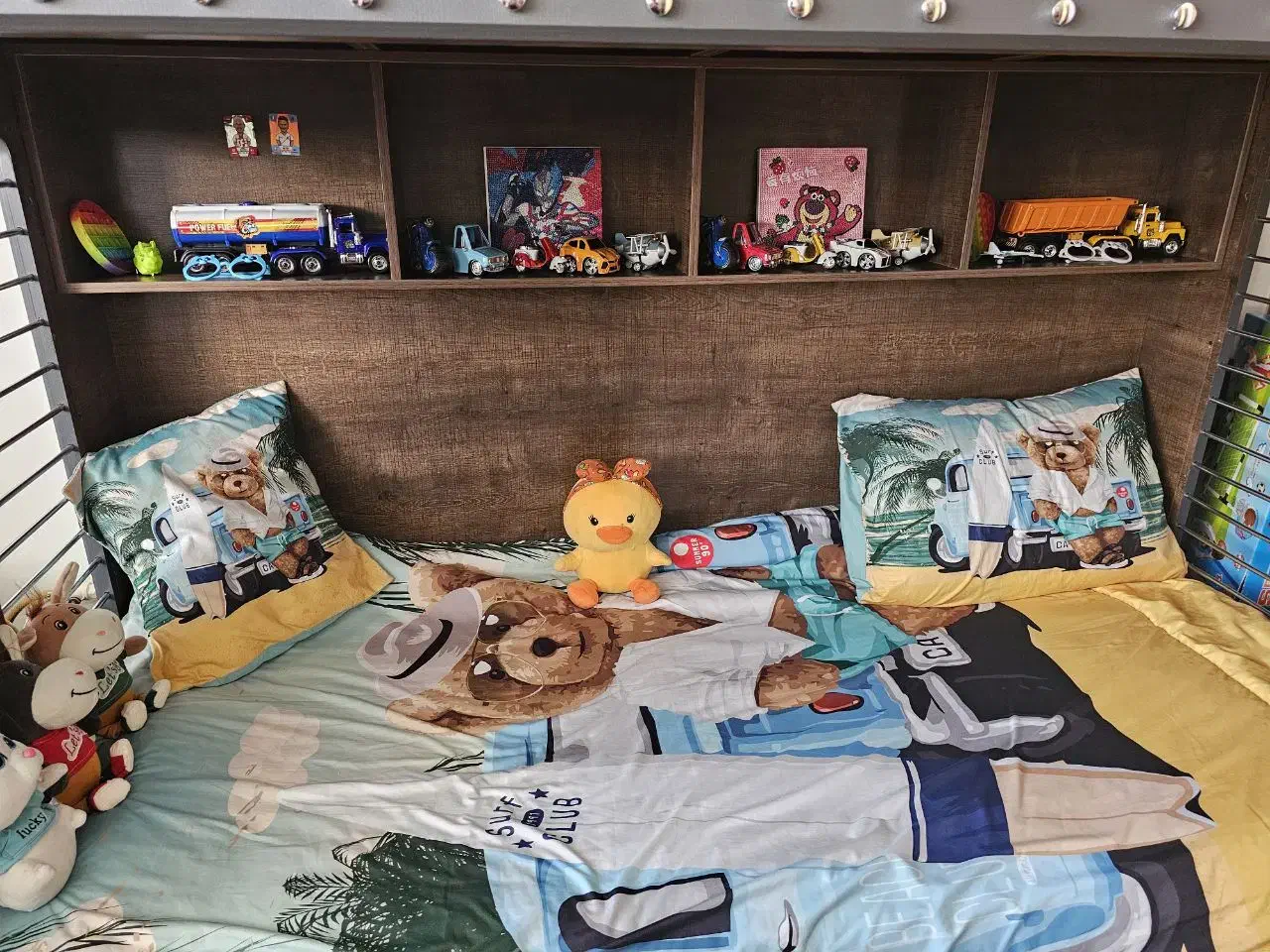 تخت خواب دو طبقه با کیفیت و مقاومت بالا بدون|تخت و سرویس خواب|اصفهان, دشتستان|دیوار