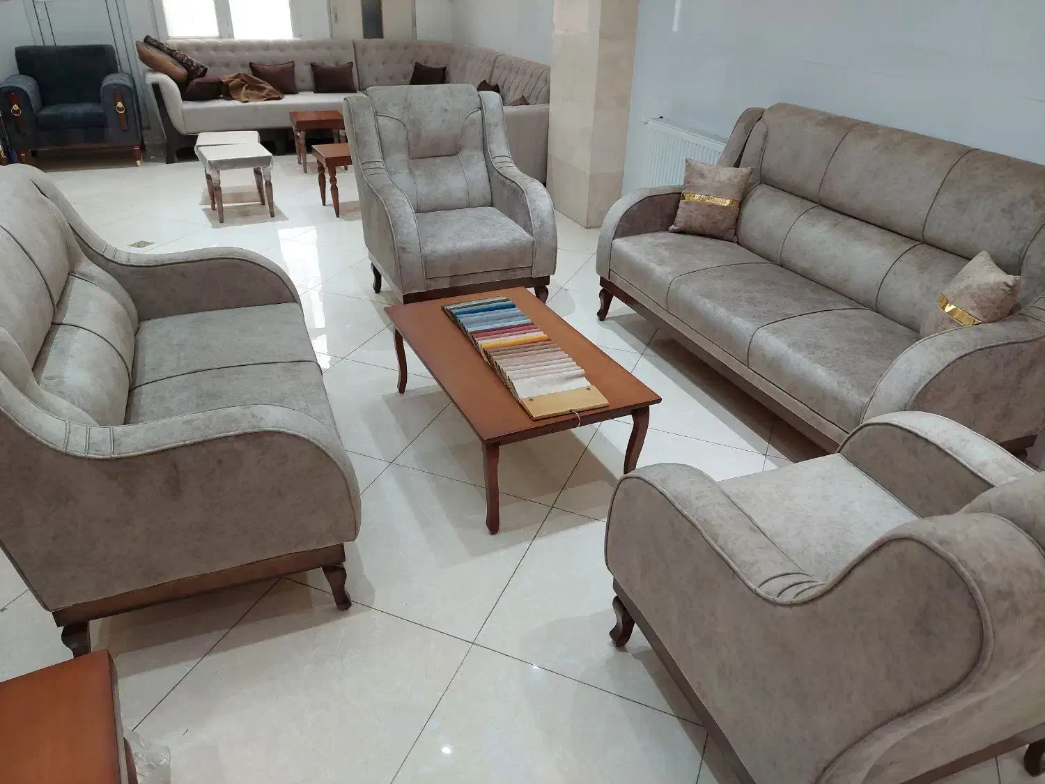 مبل کمجا ایپک گالری کلبه چوب|مبلمان خانگی و میز عسلی|قم, زنبیل آباد|دیوار