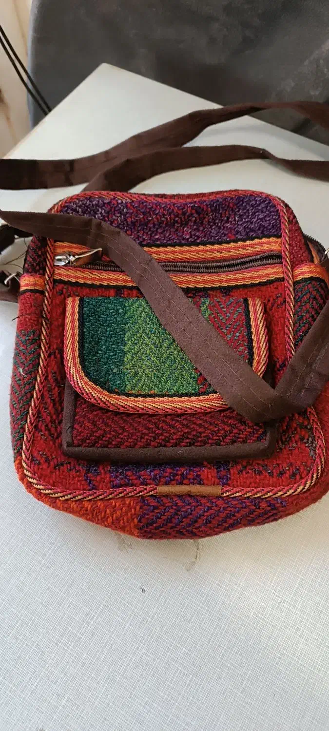 کت ودامن|لباس|جوانرود, |دیوار