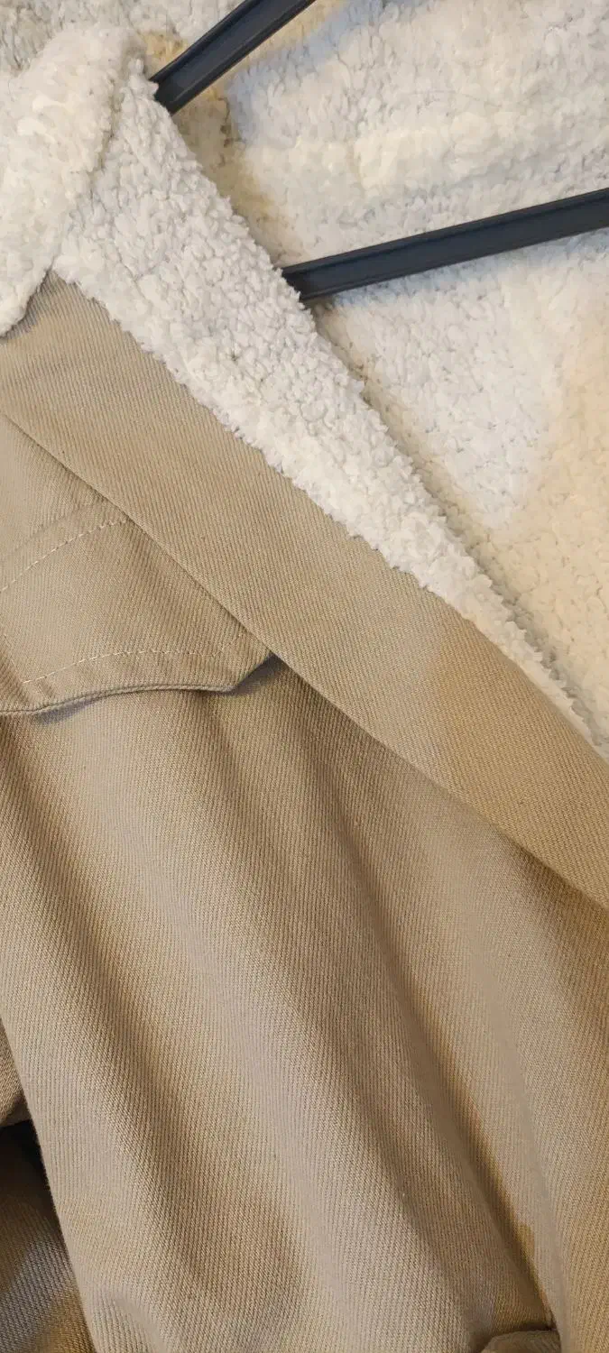 پالتو زنانه|لباس|اصفهان, خانه اصفهان|دیوار