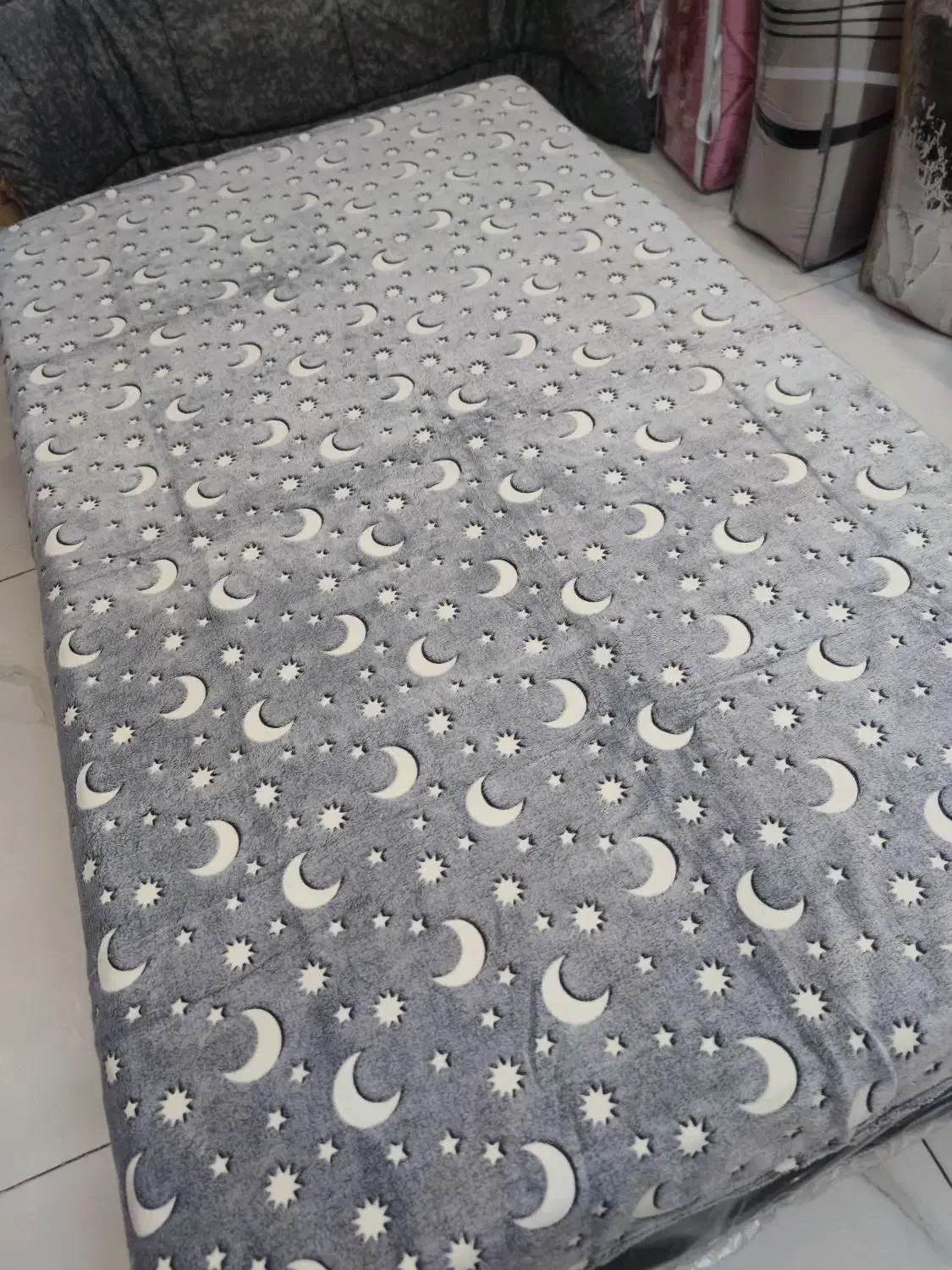 پتو شب نما خارجی سنگین وزن|رختخواب، بالش، پتو|اصفهان, سرچشمه|دیوار