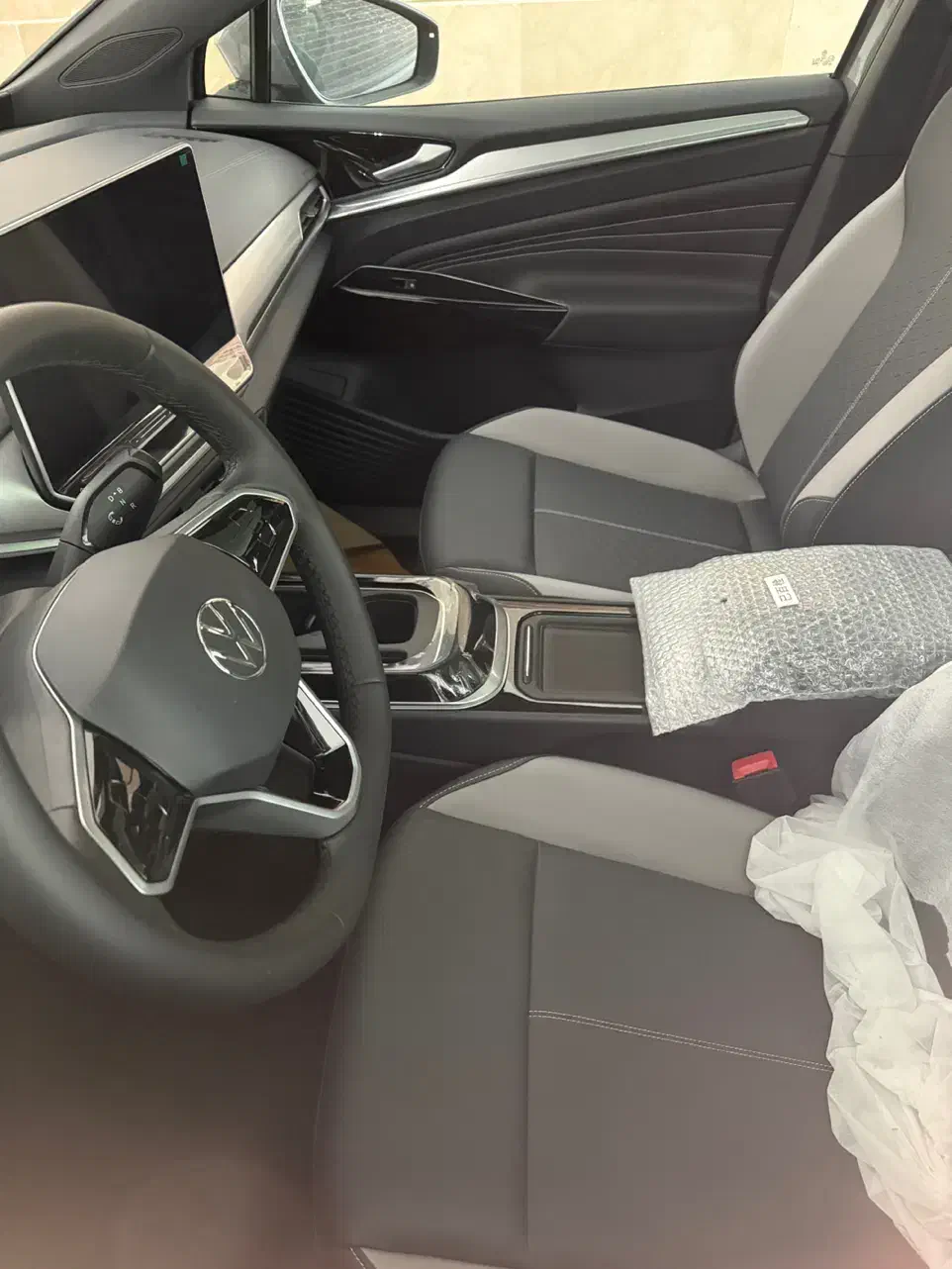 ID4 Pure|خودرو سواری و وانت|رودهن, |دیوار