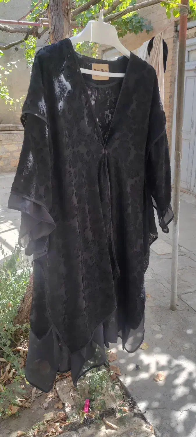 مانتو|لباس|مهاباد (آذربایجان غربی), |دیوار