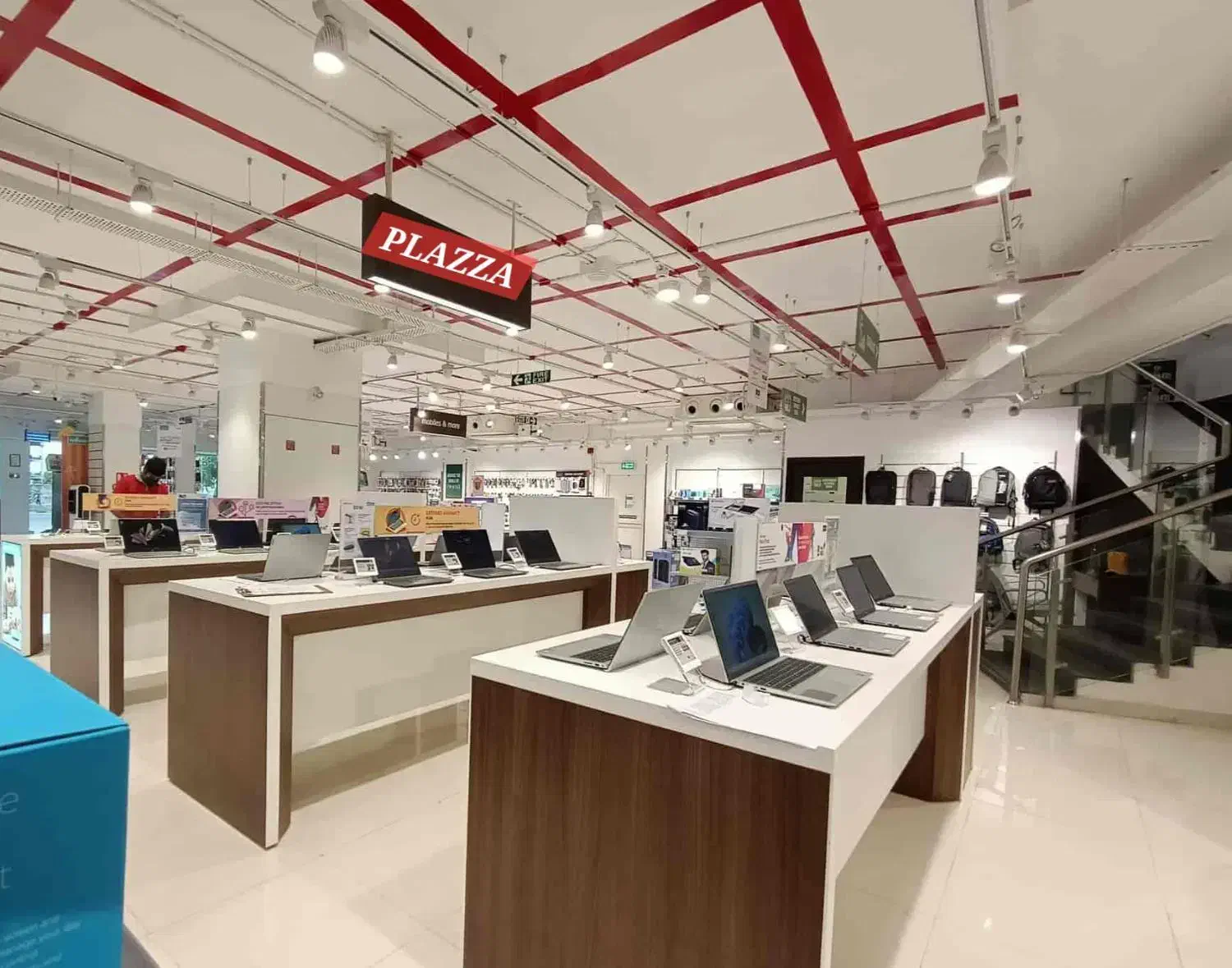 لپتاپ استوک گریدA++از وارد کننده بخر به قیمت عمده|رایانه همراه|تهران, میرداماد|دیوار