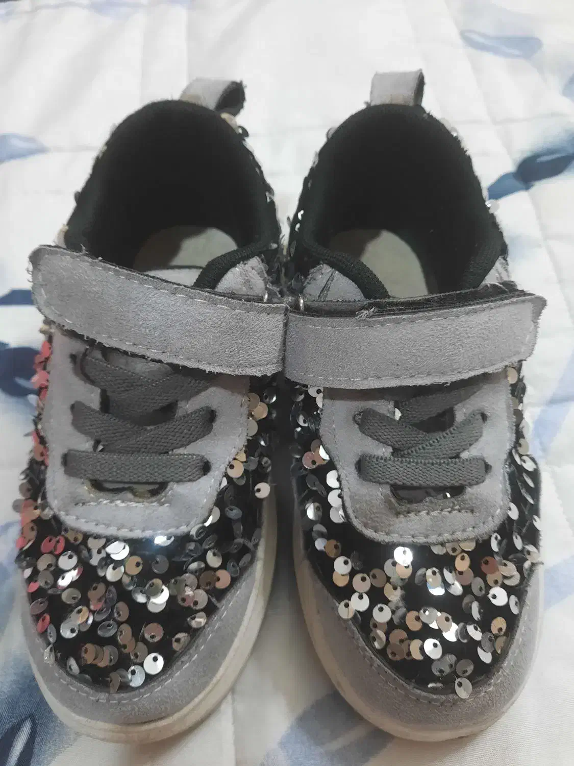 کفش بچه گانه|کفش و لباس بچه|اصفهان, فیض|دیوار