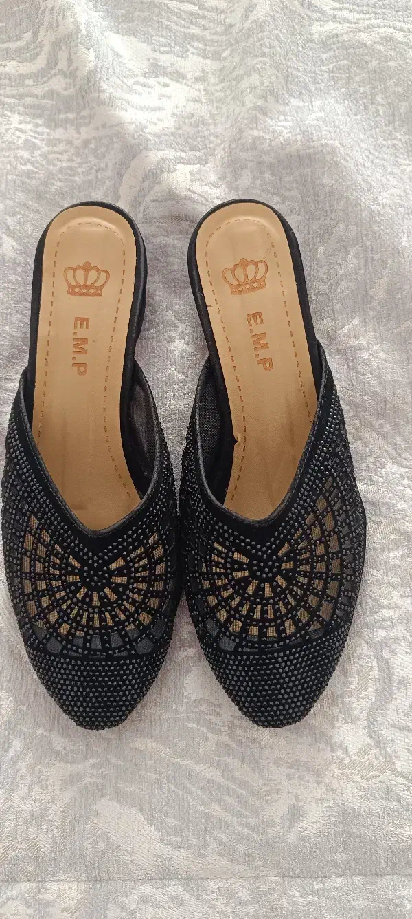 صندل رو فرشی|کیف، کفش، کمربند|الوند, |دیوار