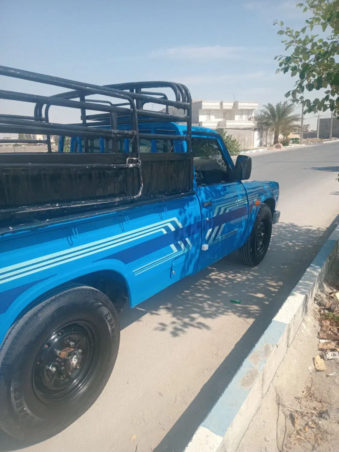 نیسان بنزینی آپشنال رادیال مدل 403|خودرو سواری و وانت|لامرد, |دیوار