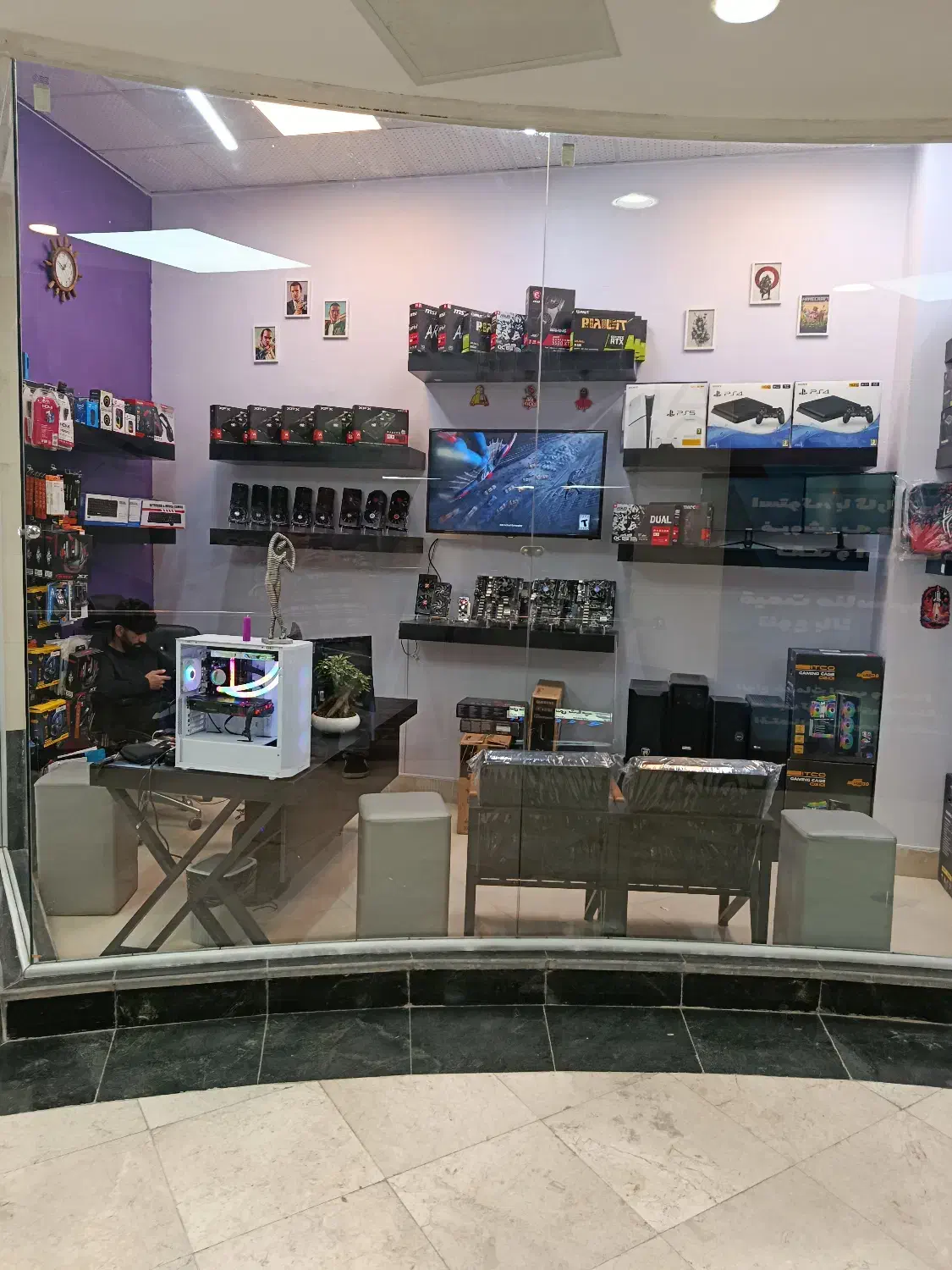 کیس نسل 12 با 1660 سوپر|رایانه رومیزی|مشهد, عامل|دیوار