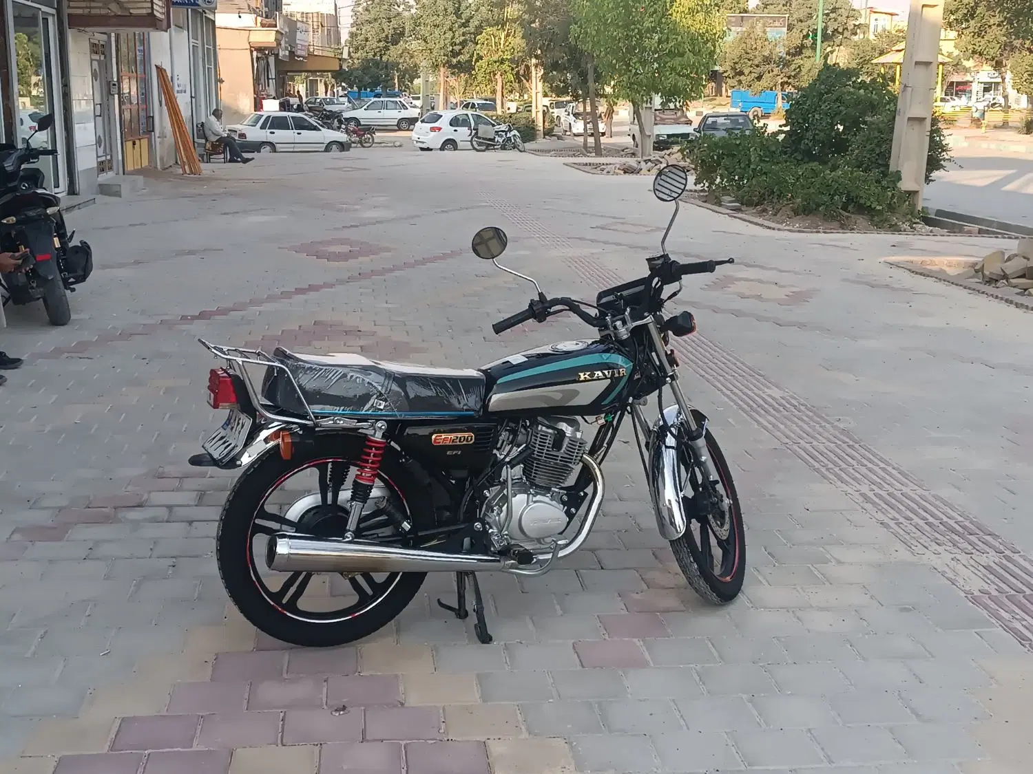 200کویر403|موتورسیکلت|همدان, |دیوار