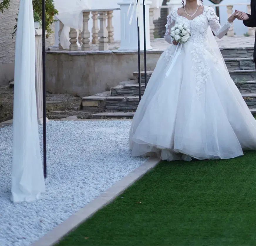 لباس عروس اروپایی / اجاره با نصف قیمت|لباس|یزد, |دیوار