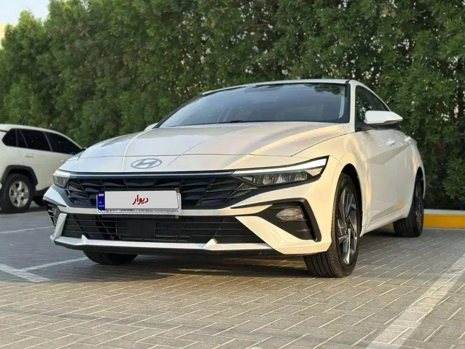 هیوندای النترا 2025 سفید مشکی / با صندلی برقی|خودرو سواری و وانت|خرمشهر, |دیوار