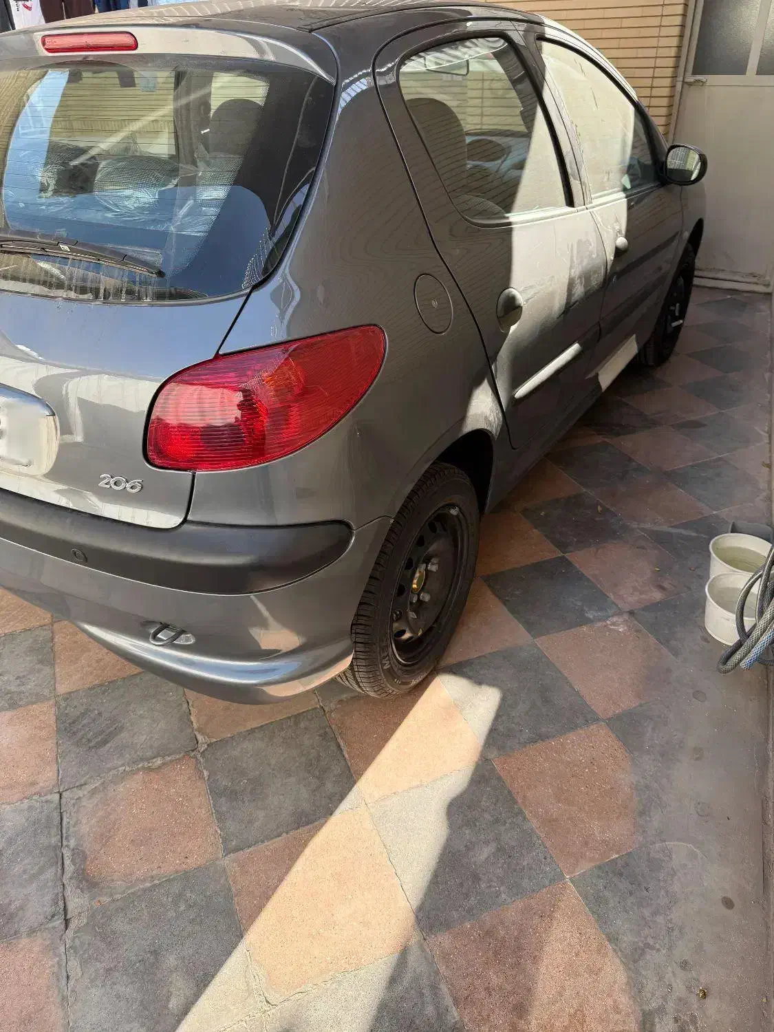 پژو ۲۰۶ تیپ ۵ صفر خشک|خودرو سواری و وانت|شیراز, زرگری|دیوار