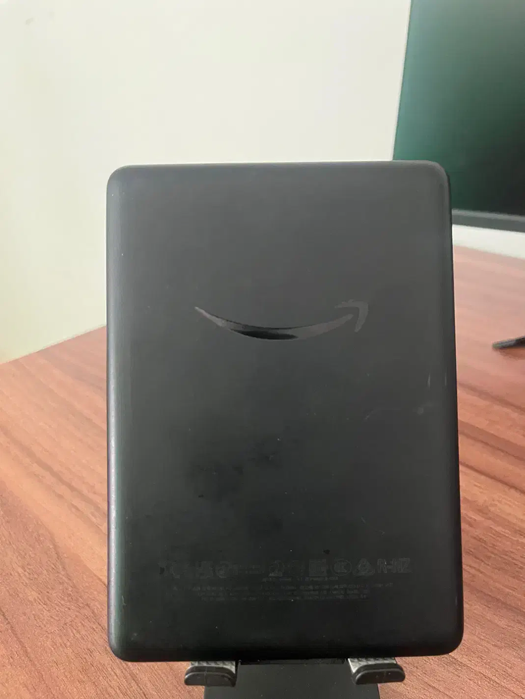 کتابخوان دیجیتال Kindle 10th gen|تبلت|پرند, فاز ۲|دیوار