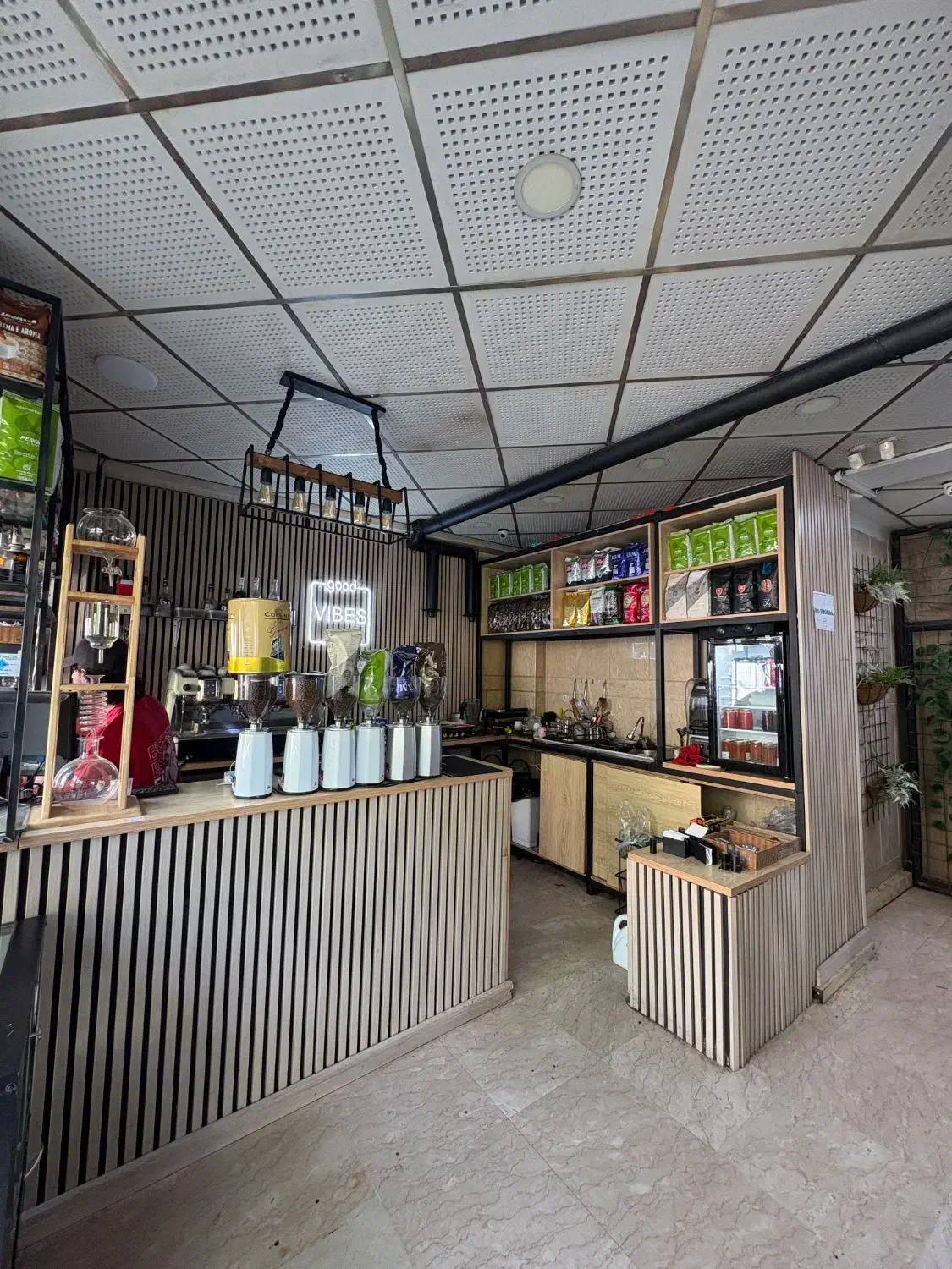 فروش تجاری ۴۲ متری|فروش مغازه و غرفه|تهران, تهرانپارس غربی|دیوار