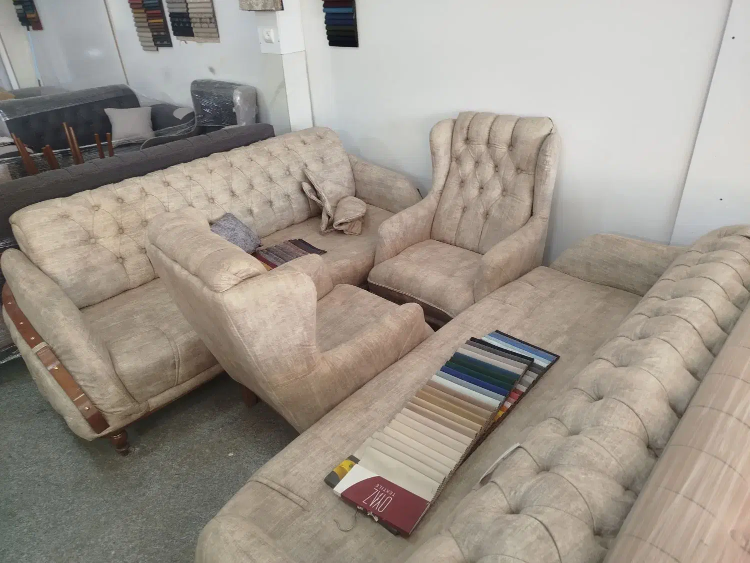 مبل راحتی ۸نفره|مبلمان خانگی و میز عسلی|رزن, |دیوار