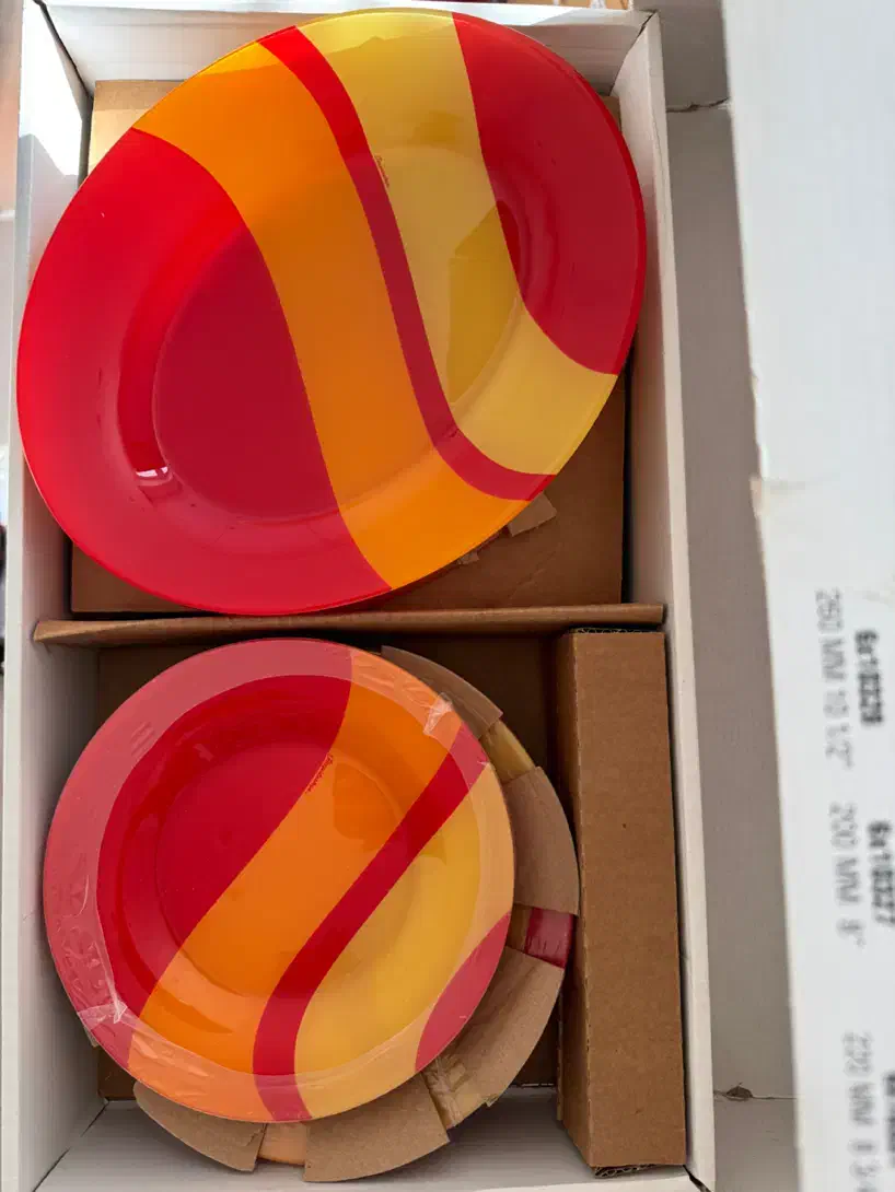 سرویس غذاخوری خارجی|ظروف سرو و پذیرایی|لار, |دیوار