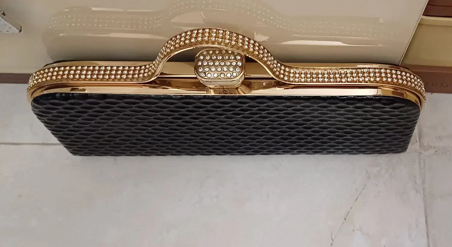 کیف مجلسی|کیف، کفش، کمربند|شاهین‌شهر, شهرک گلدیس|دیوار