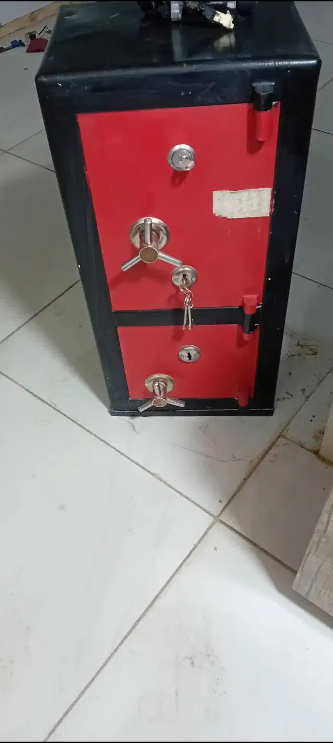 گاوصندوق|فروشگاه و مغازه|هریس, |دیوار