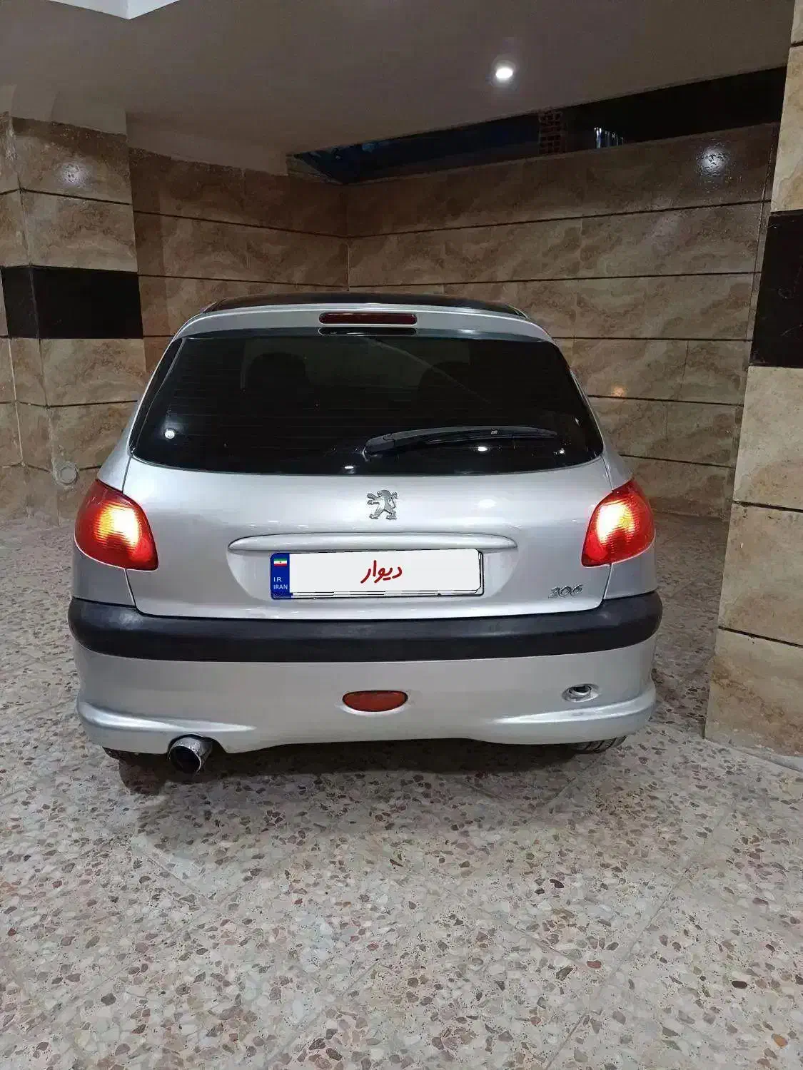 ۲۰۶ در حد خیلی تمیز|خودرو سواری و وانت|کرج, گلستان|دیوار