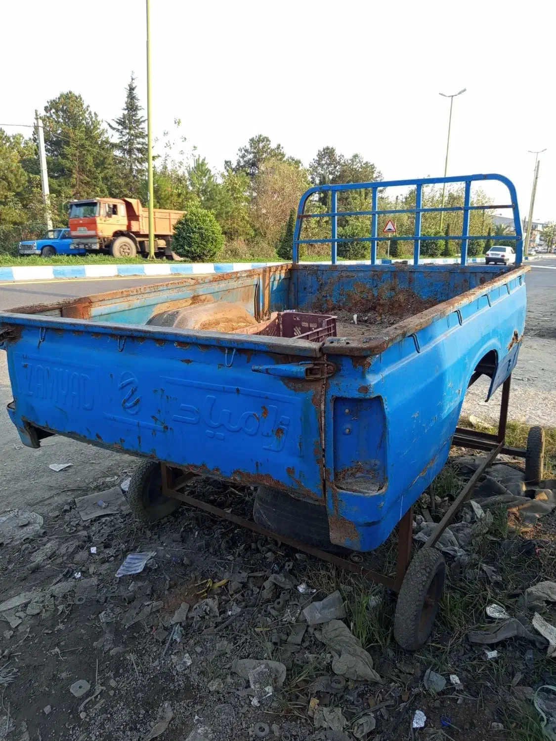 اتاق عقب نیسان|قطعات یدکی و لوازم جانبی|رشت, رودبارتان|دیوار