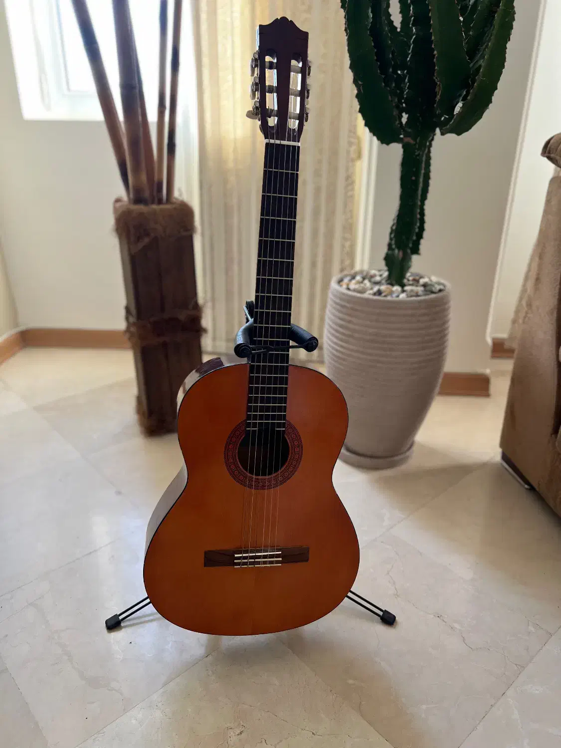 گیتار یاماها c40 اصلی اندونزی|گیتار، بیس، امپلیفایر|تهران, زعفرانیه|دیوار