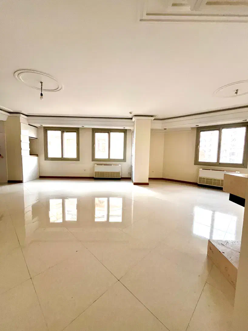 واحد 150متری لوکس/قیمت استثنایی/غرق نور