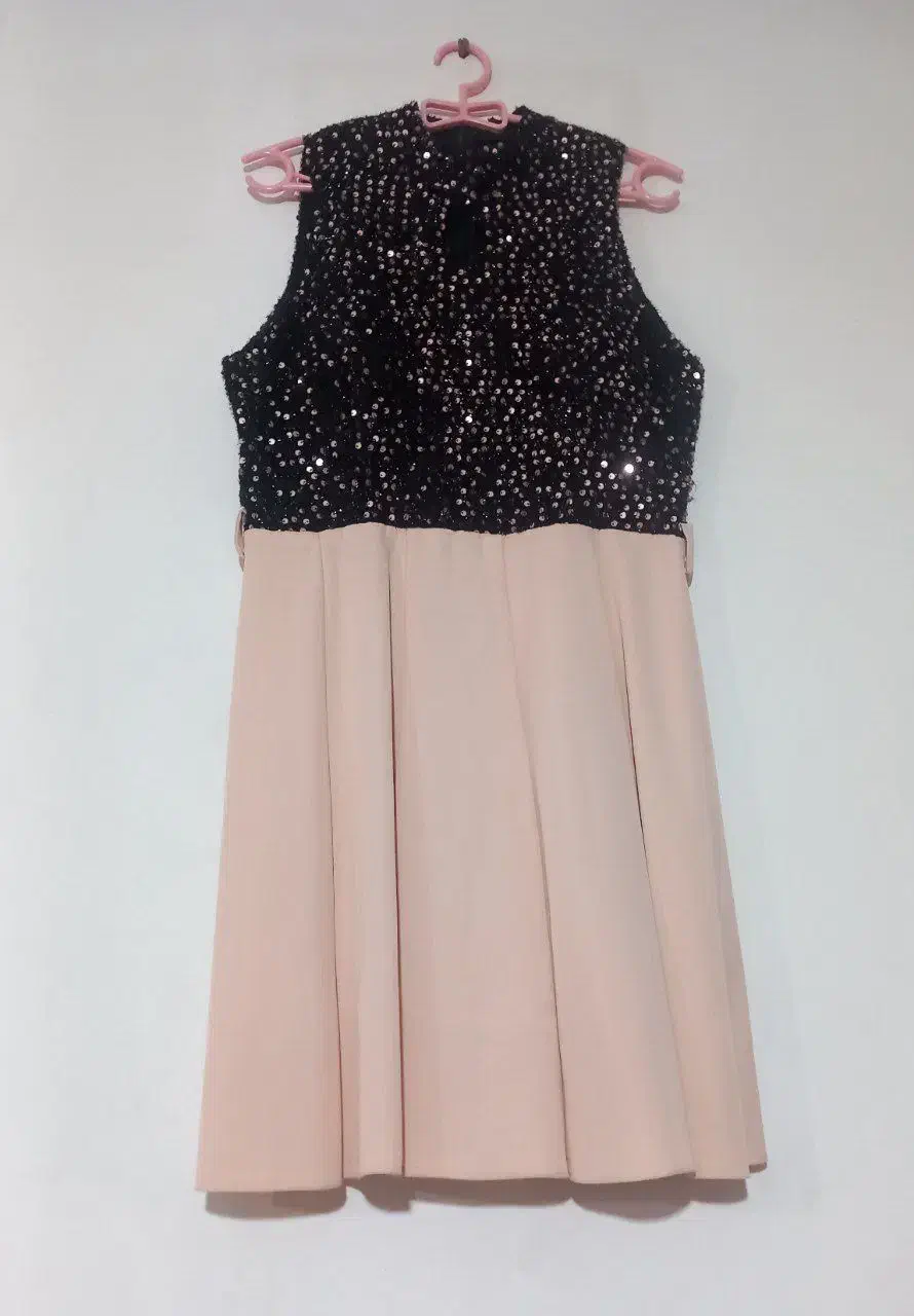 کت و لباس مجلسی|لباس|شیروان (خراسان), |دیوار