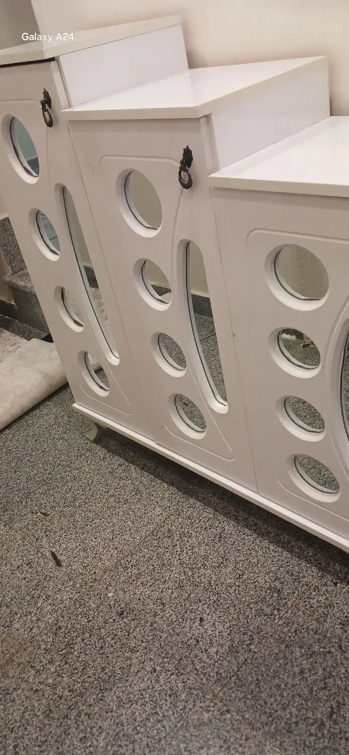 جاکفشی|جاکفشی، کمد، دراور|تبریز, |دیوار