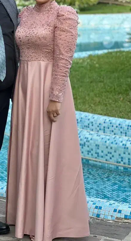 لباس مجلسی بسیار شیک و زیبا|لباس|شاهین‌شهر, شهرک پردیس|دیوار