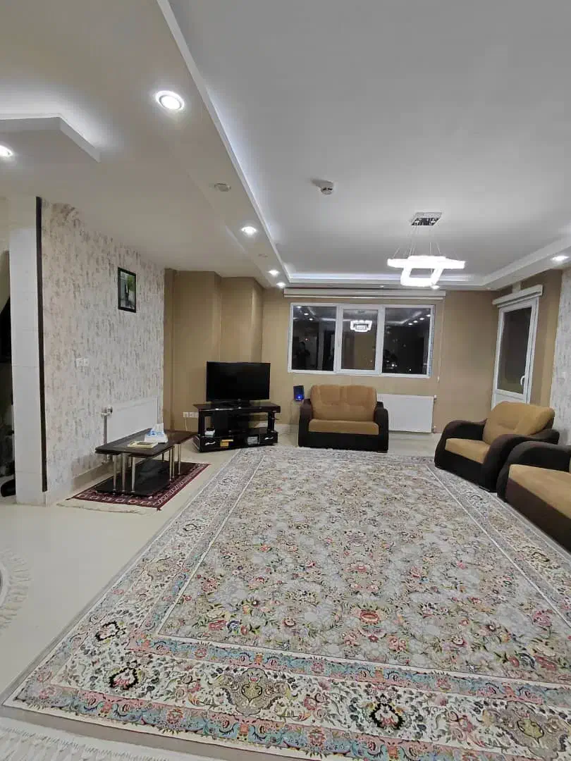 رهن کامل دو خوابه یکساله و نیم|اجارهٔ آپارتمان|صدرا-فارس, فاز ۱|دیوار