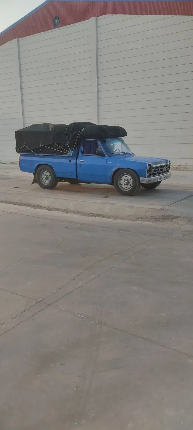 نیسان 82|خودرو سواری و وانت|یزد, |دیوار