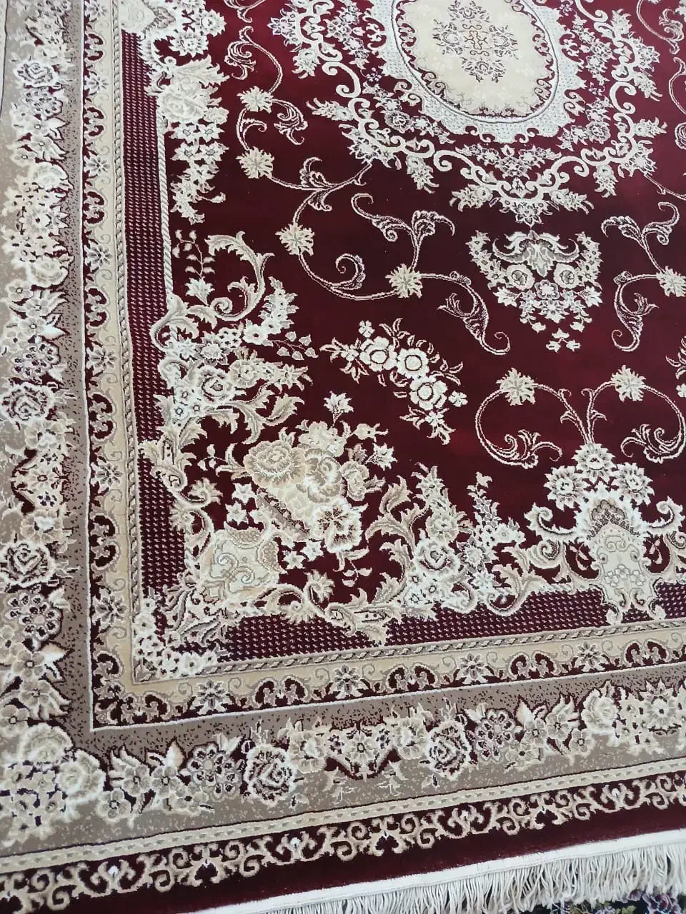 فرش ۶متری وکنارفرش درحدنو|فرش|مرودشت, گندم|دیوار