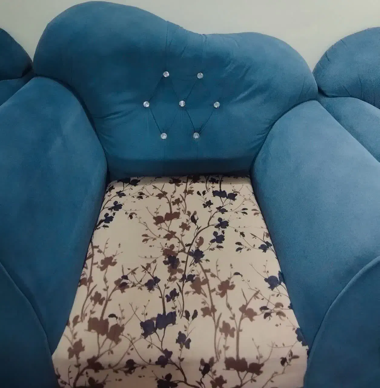 مبل راحتی|مبلمان خانگی و میز عسلی|کرج, اصفهانی‌ها|دیوار