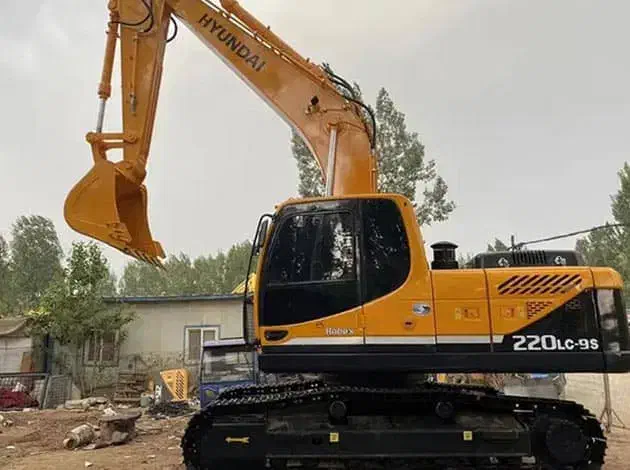 بیل هیوندا۲۲۰اماده همکاری|خدمات حمل و نقل|شیراز, لاله|دیوار