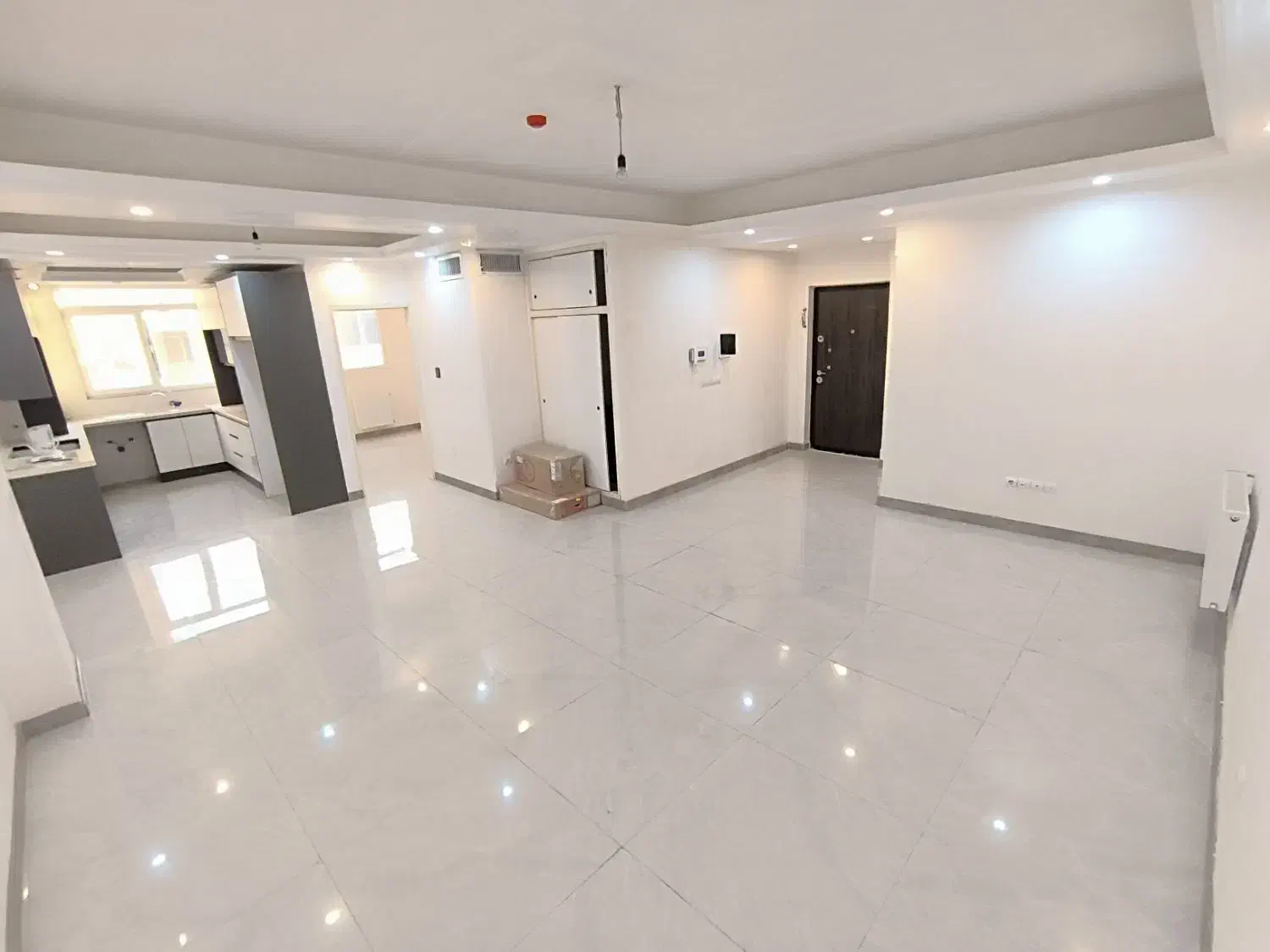 آپارتمان 70متری/شهرک مسعودیه/کلید نخورده/بدون مالک