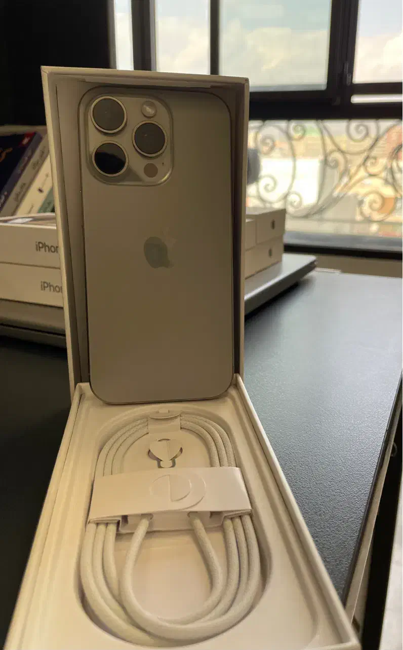 آیفون 16 پرو رنگ نچرال تیتانیوم|موبایل|تهران, شیخ هادی|دیوار