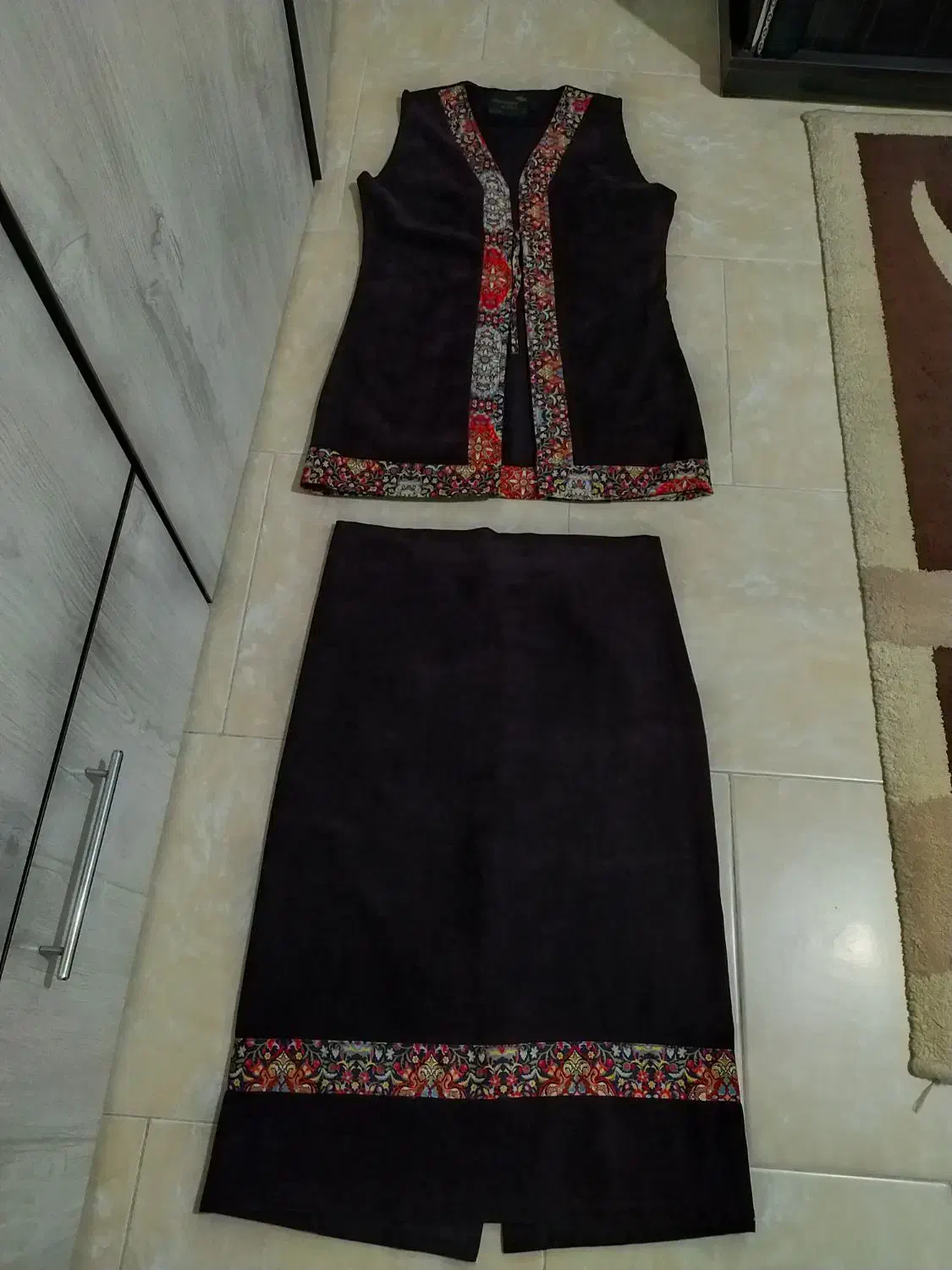 لباس های ضخیم و مناسب زمستان|لباس|هشتگرد, شهرک گلها|دیوار